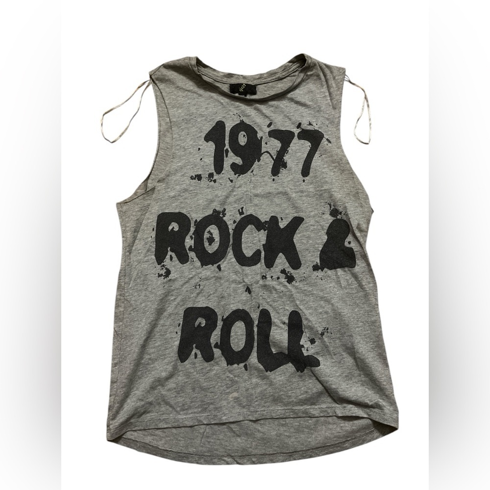 Women’s grey black print tank top size medium M